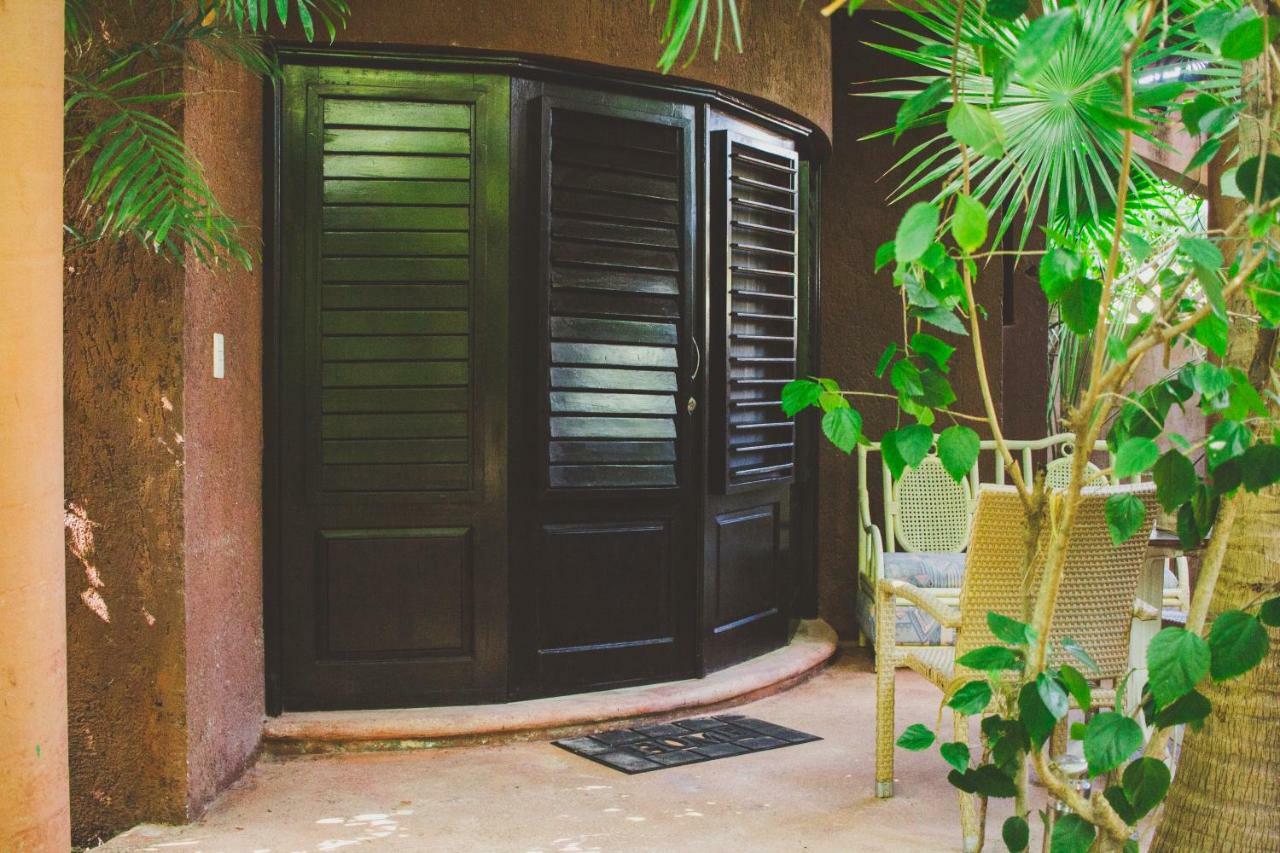 Cocos Cabanas Playa Del Carmen Adults Only ภายนอก รูปภาพ